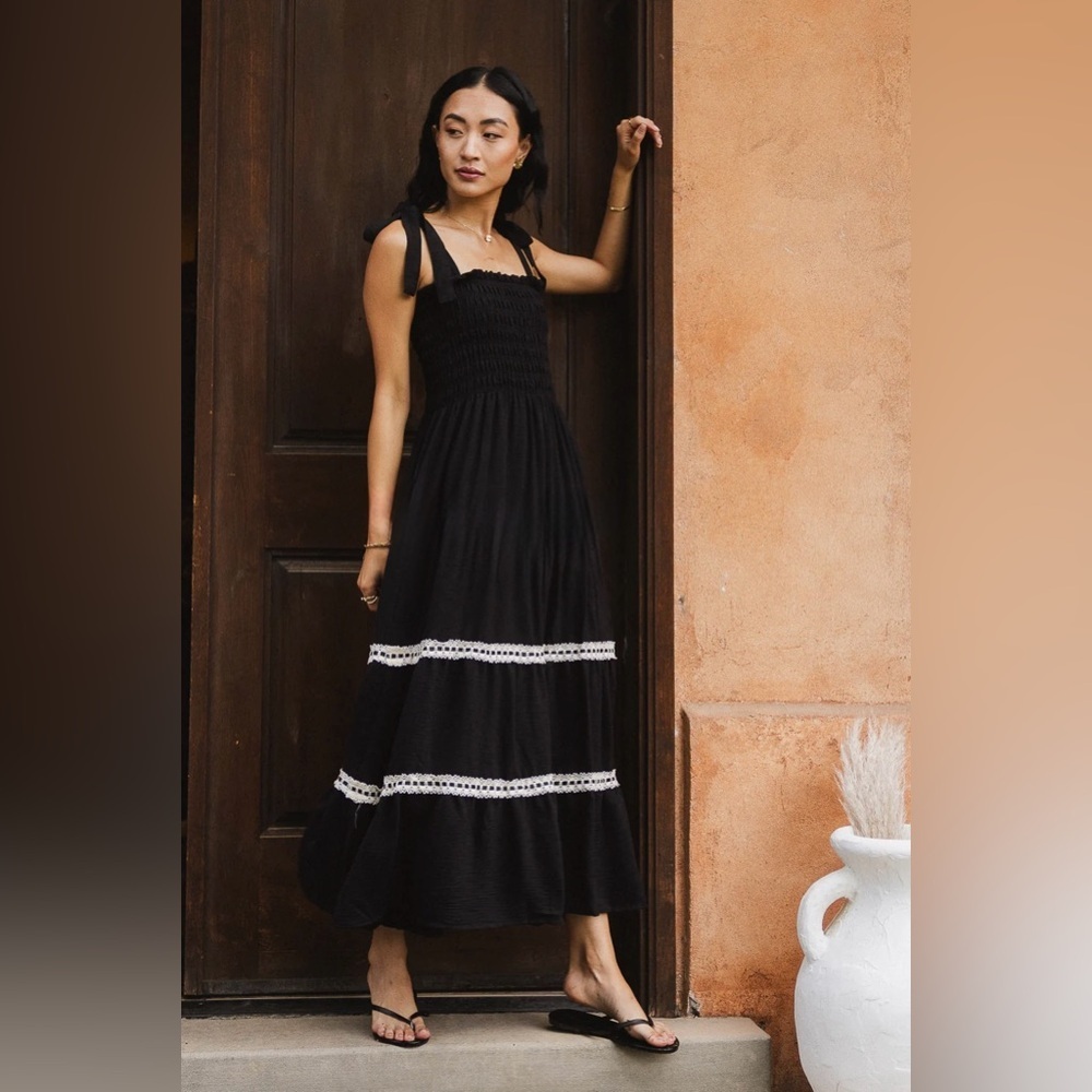 NWT Signify Black Smocked Maxi Dress Coquette Boho Ribbon & Lace Tiered Sundress - Picture 3 of 11